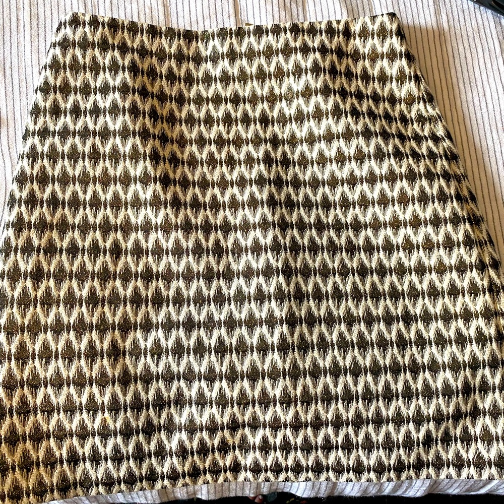 Patterned skirt